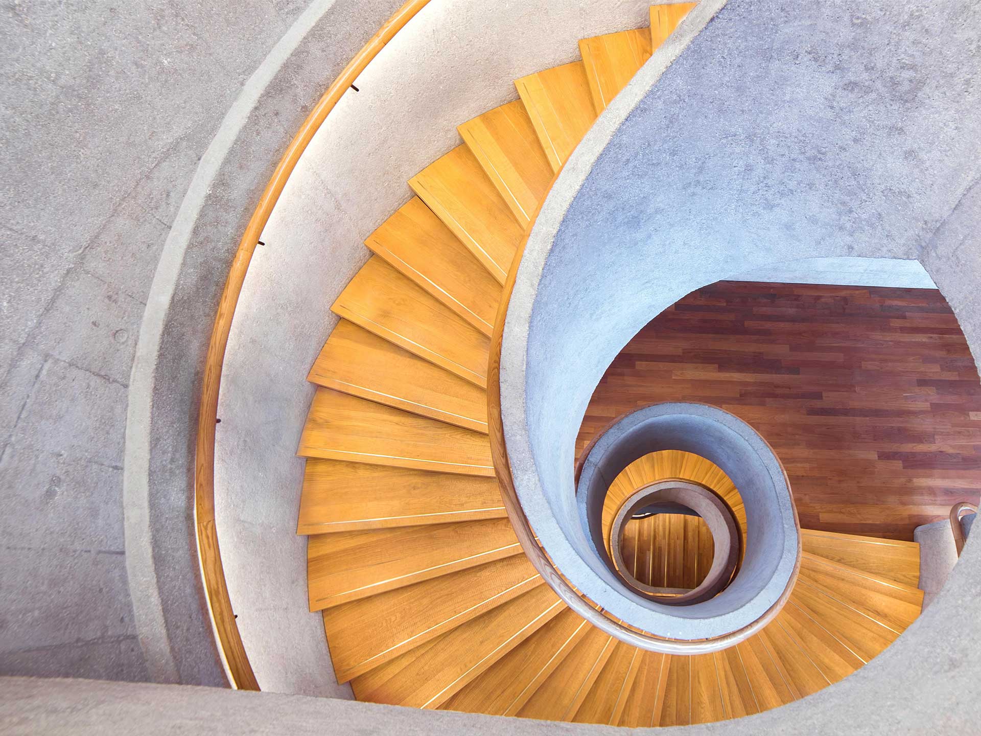 Spiral staircases as a stair decorating idea will never go out of fashion