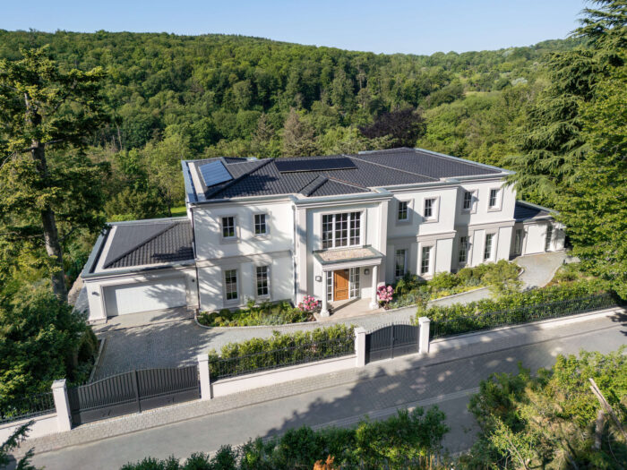 A classically-inspired modern mansion in Germany
