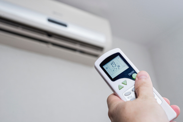 controlling air conditioning unit with smart controls