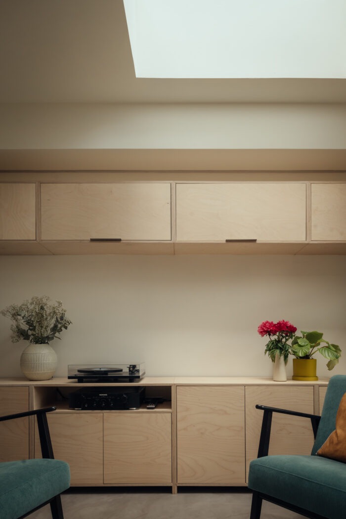 Built in sideboards and wall cupboards